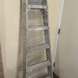 WERNER 6FT ALUMINUM LADDER USED BUT STILL WORKING