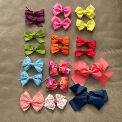 Set Of 10 Colorful Hair Bows