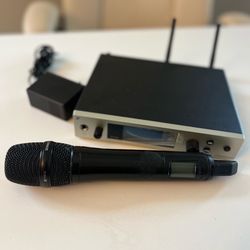 GW G4 Sennheiser Wireless Mic System