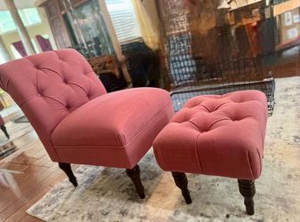 Stunning Rose Pink Tufted Chair & Matching Ottoman - MUST BE GONE TODAY
