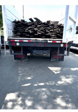 Hauling ser.vices