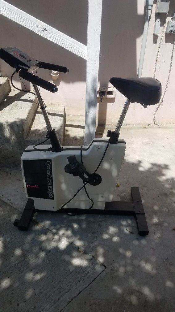 BICICLETA DE EJERCICIO