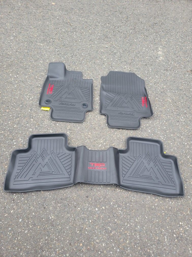 Toyota Rav4 Floor Mats TRD 2021