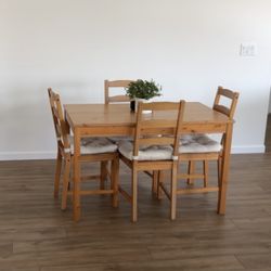 Dining Table And 4 Chairs