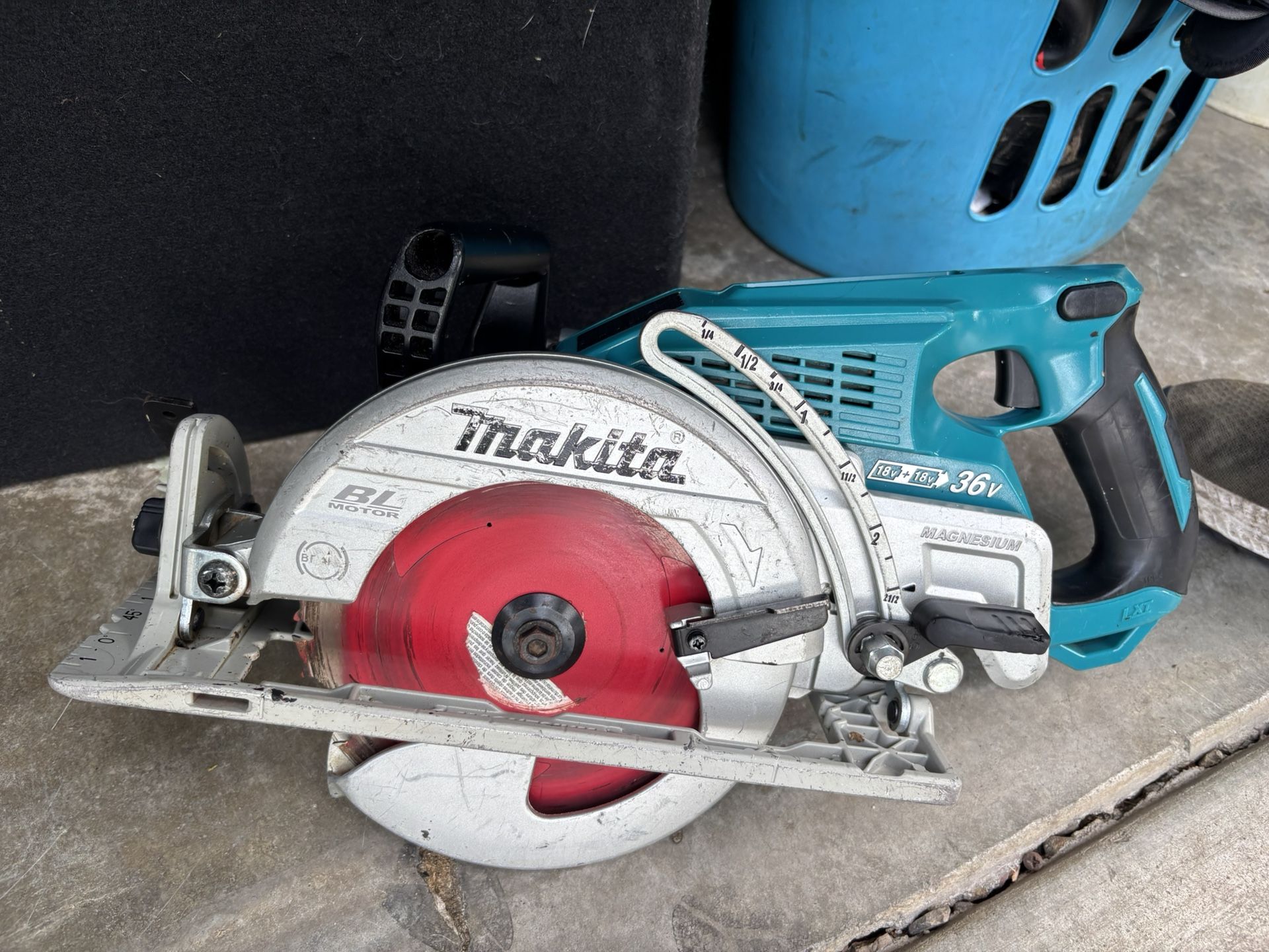Makita