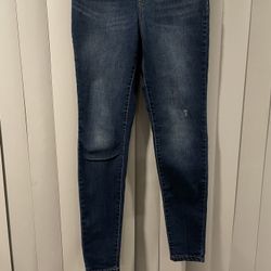 Dark blue wash skinny jeans