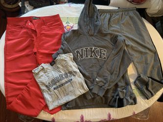 MEN AMD WOMEN CLOTHING $1 EACH SMALL TO LARGE SIZE