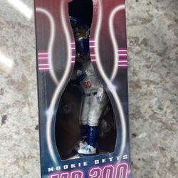 Mookie Betts Bobblehead 10/3/22