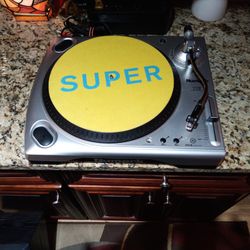NUMARK  TT USB  Professional USB Turntable 