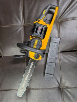 DEWALT FLEXVOLT 60v 16 in. Chainsaw (Tool Only)