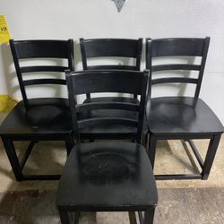 4 Kitchen Table Chairs 