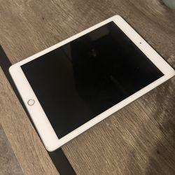 6th Generation iPad WiFi 32gb
