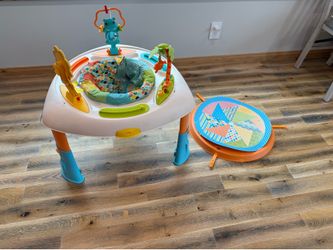 Infantino Go Gaga! Sit, Spin, And Stand Entertainer 360 Seat And Activity Table