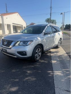 2017 Nissan Pathfinder