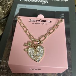 juicy couture heart necklace