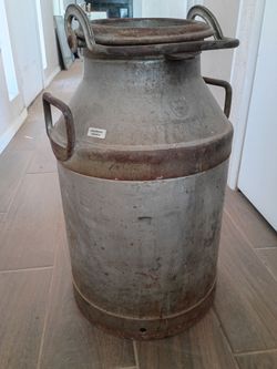 Vintage Metal Milk Can Dairy Farm Milk Churn Rustic Farmhouse Decor Made in Mexico