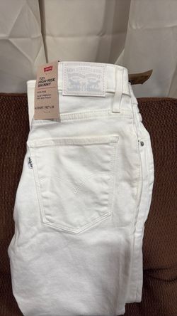 Women’s Levi’s