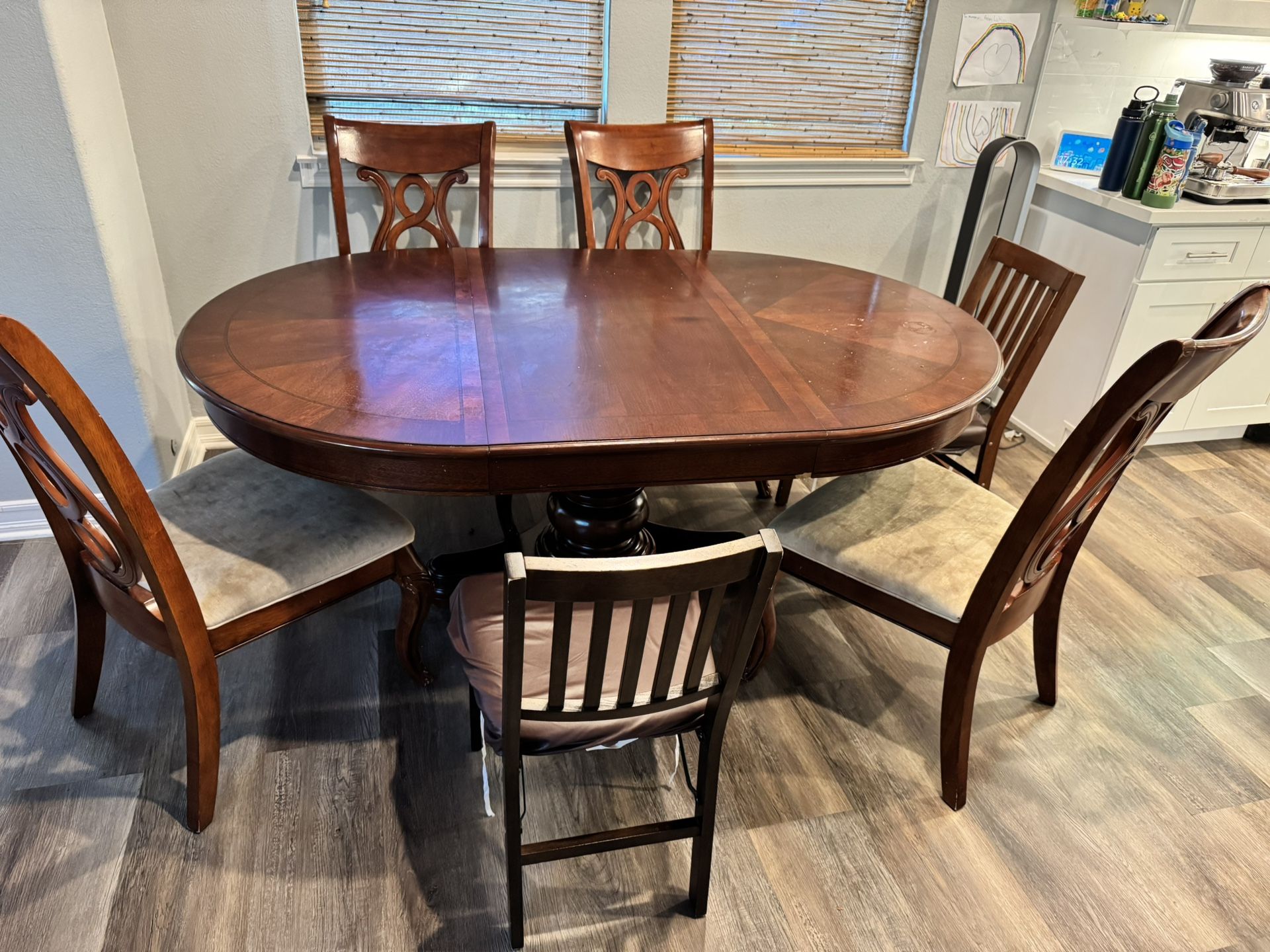 Dinning Table