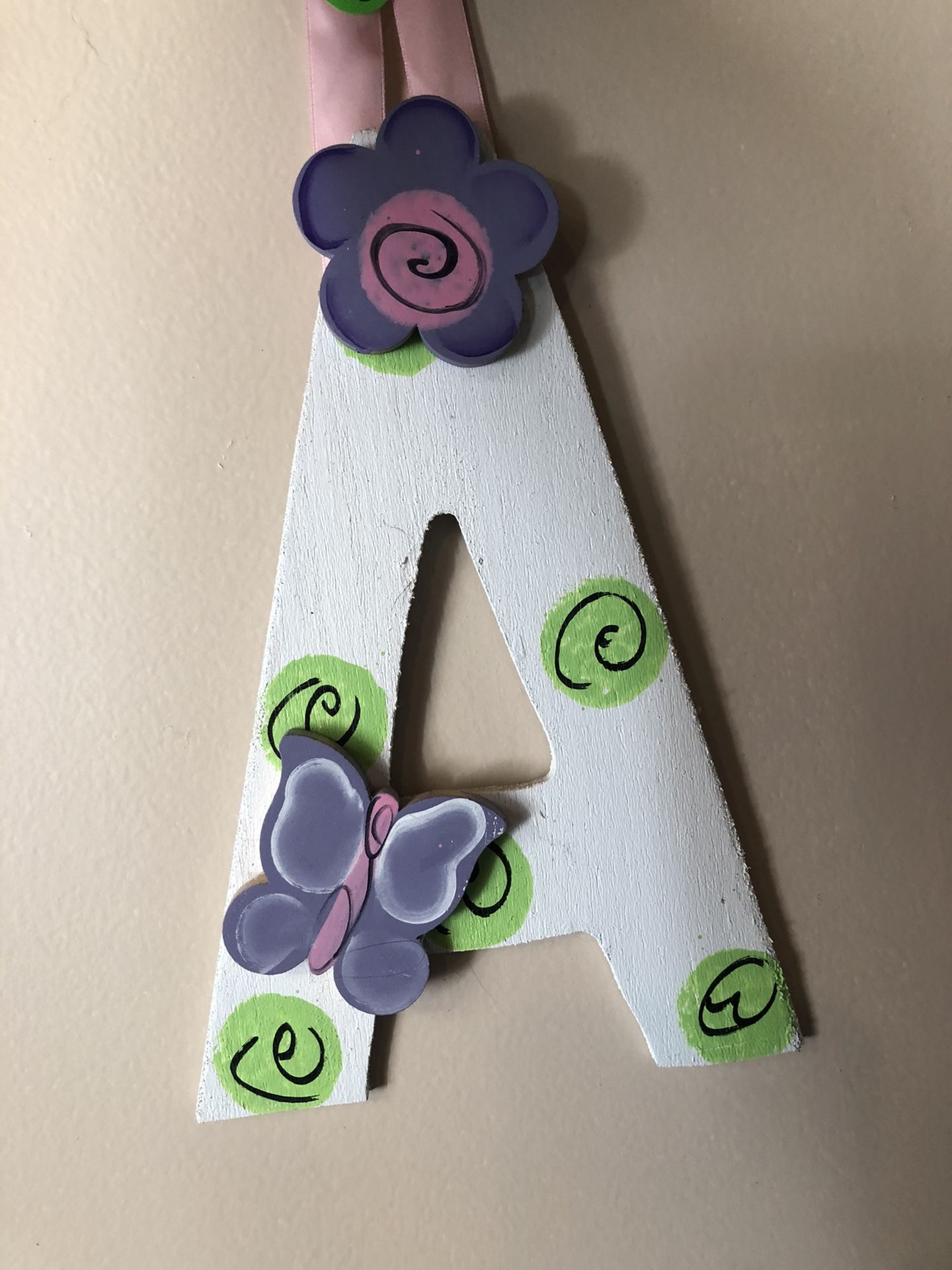 9-1/2” ‘A’ Decor With Ribbon
