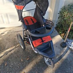 Babytrend Car Seat An Strohler/jogger