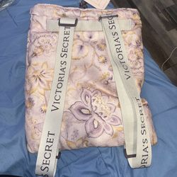 Victoria Secret Packable Beach Blanket 