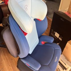 Maxi Cost High Back Booster Seat Blue