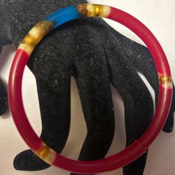 Protection tube bangle bracelet 