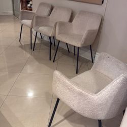 4 Dining Chairs