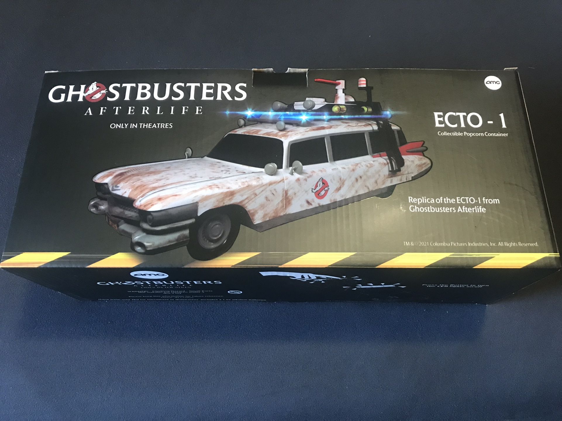 GHOSTBUSTERS ECTO 1 AMC NEW IN BOX!!!