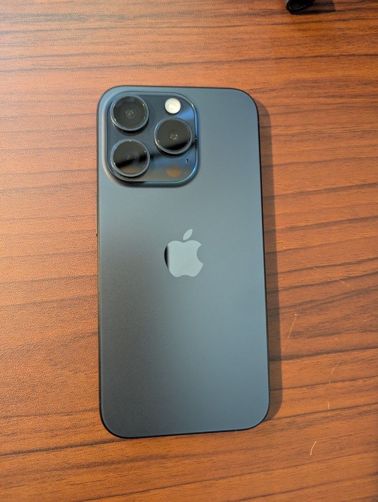 iPhone 15 Pro With Case T-Mobile Only