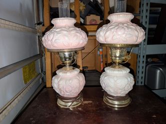Set of vintage Fenton lamps