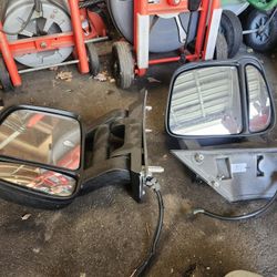 Left & Right Side Truck Mirrors View 