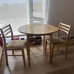 Table With Chairs 