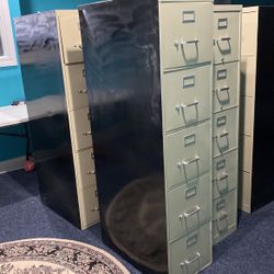 Free Five drawer still standing cabinet