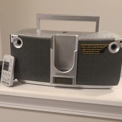 Portable Docking Station Emerson Research iP500 iPod AM/FM Radio 