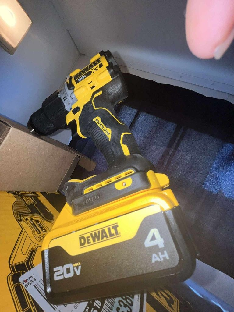 Hammer Drill DeWALT Xr 2025 Y Battery 4.0 Ah