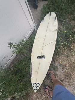 Surfboard Al merrick channel islands shortboard. 5”850