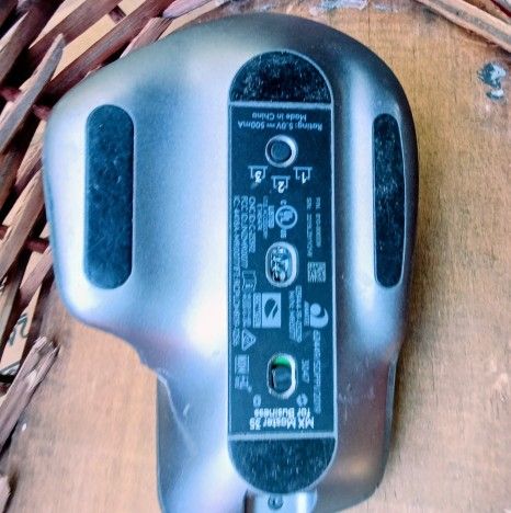 Logic Wireless Mouse