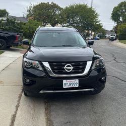 2020 Nissan Pathfinder