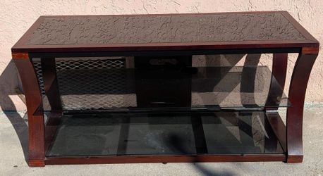 Tv stand