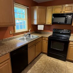 Complet Kitchen Sale: EVERYTHING Must Go ASAP