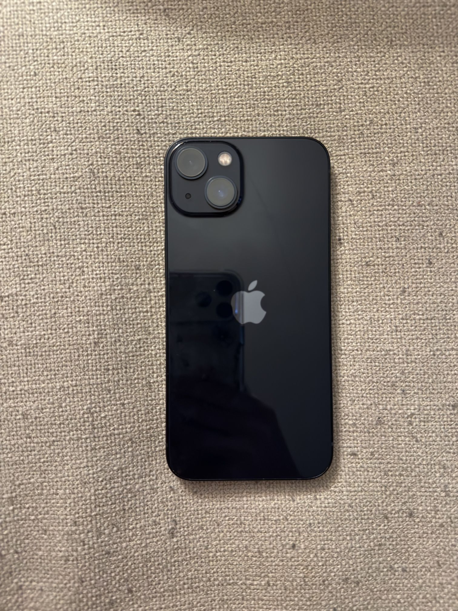 iPhone 13 128GB MIDNIGHT - UNLOCKED