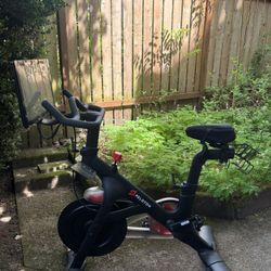 Peloton Bike