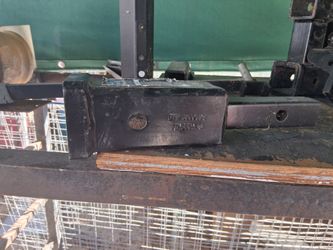 Heavy Duty Trailer Hitch Receiver 1.25 to 2" adapter