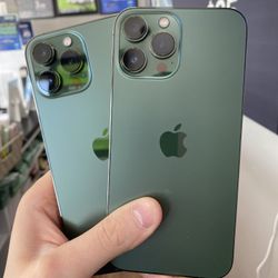 Unlocked iPhone 13 Pro Max 256GB