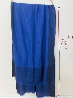 Women’s long wool scarf. Approx 75” long.