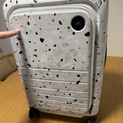 Monos Carryon Luggage 