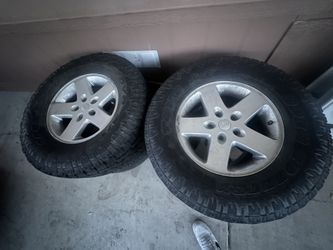 Keep Wrangler Tire Model 2016