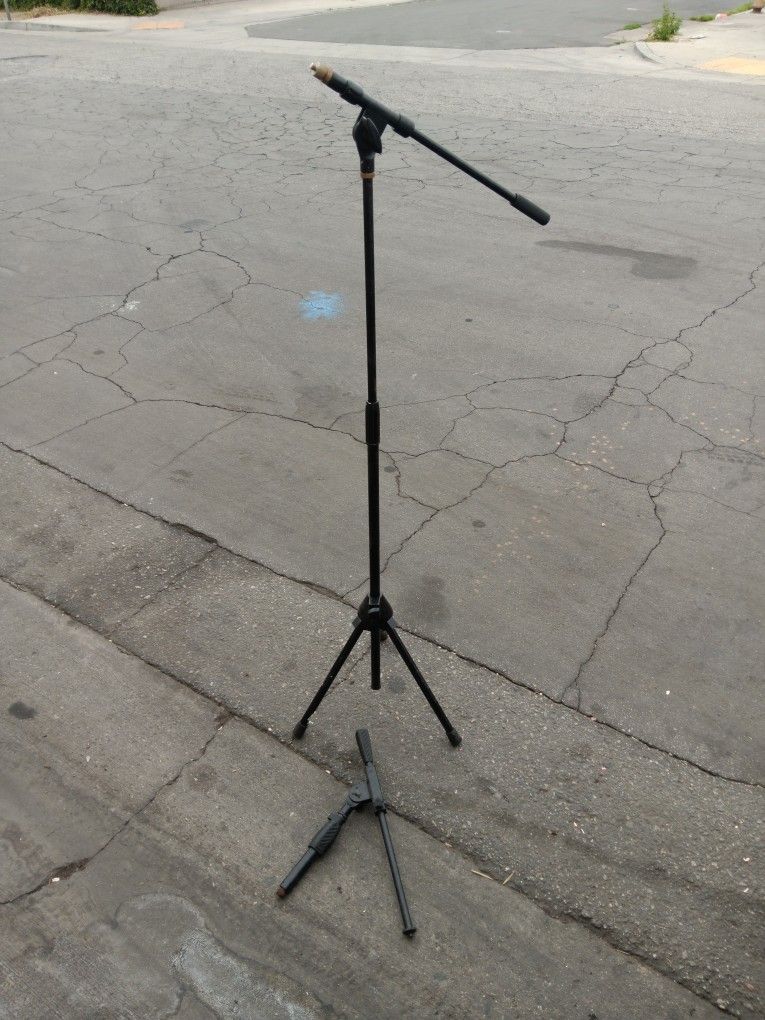 Mic Stand