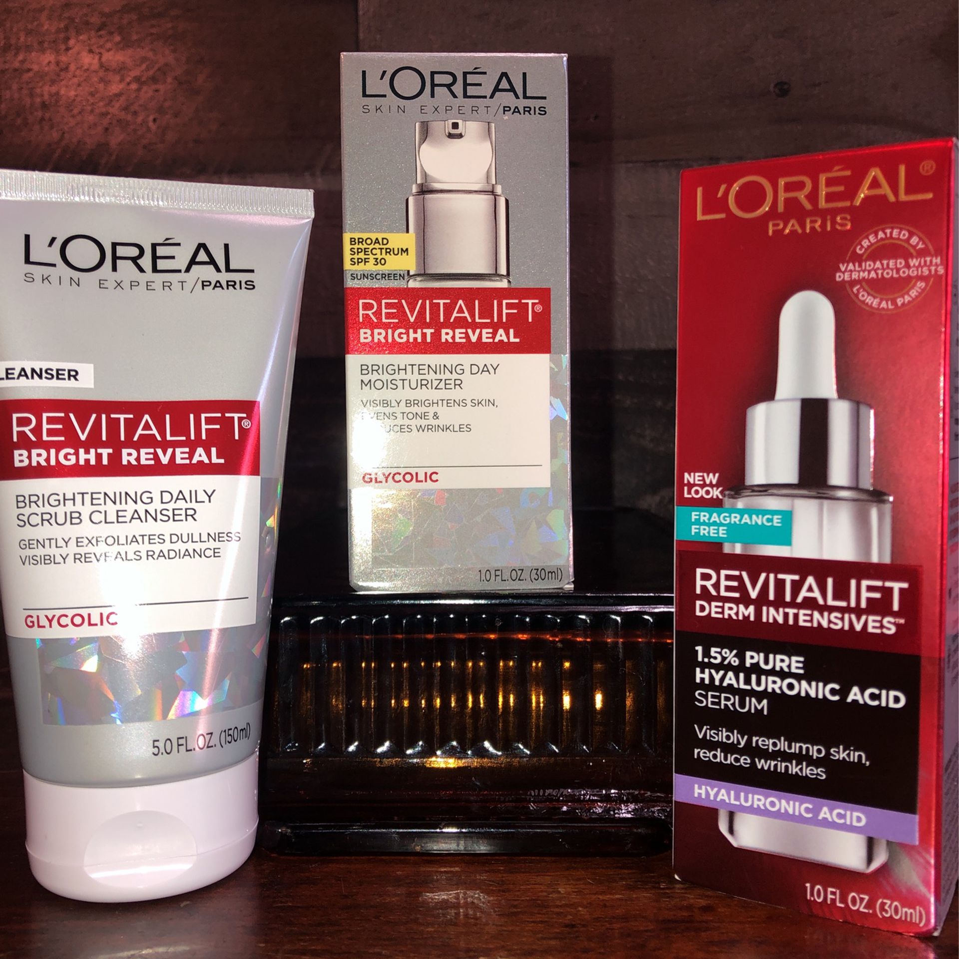 Brand New! 🔲   L’Oréal Facial Care Products - Revitalift Bright Reveal
